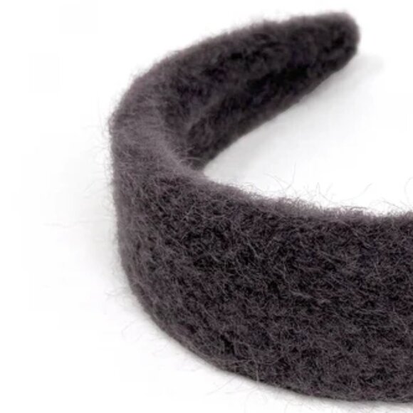 NWOT Faye Fuzzy Wide Gray Headband - Picture 2 of 4